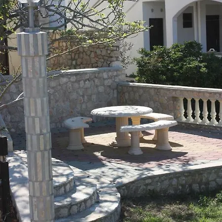 Krznar - Stari Grad Pag Apartamento Pag Town