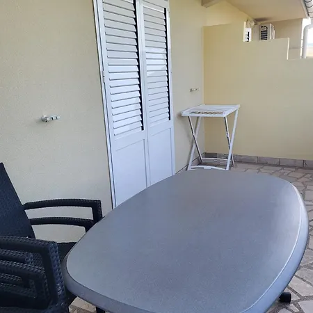 Krznar - Stari Grad Pag Apartament