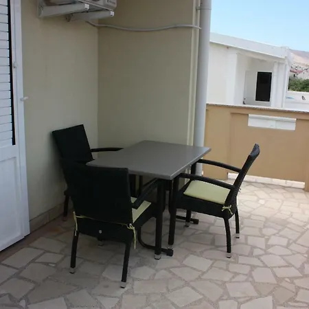 Apartament Krznar - Stari Grad Pag