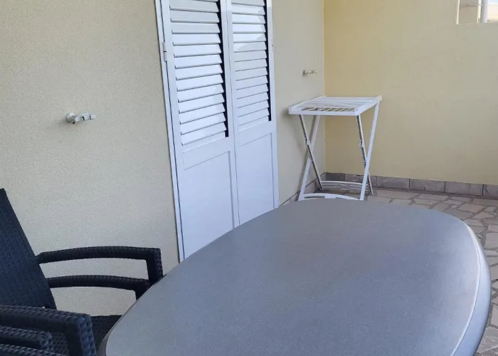 Krznar - Stari Grad Pag Apartman